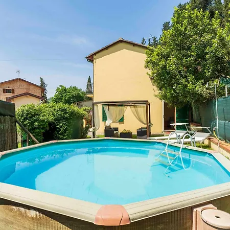 House With Pool Versilia Σπίτι διακοπών *