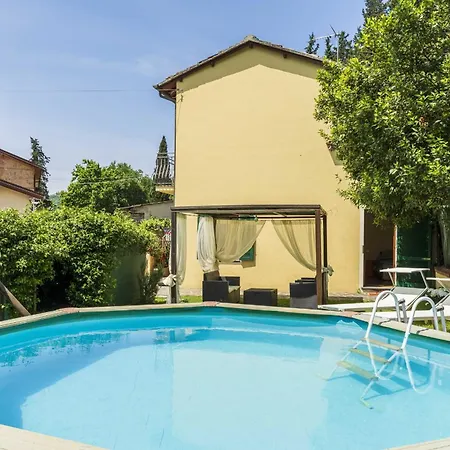 House With Pool Versilia