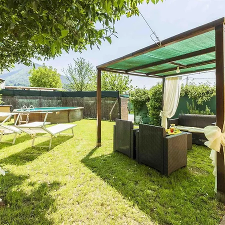 House With Pool Versilia Camaiore